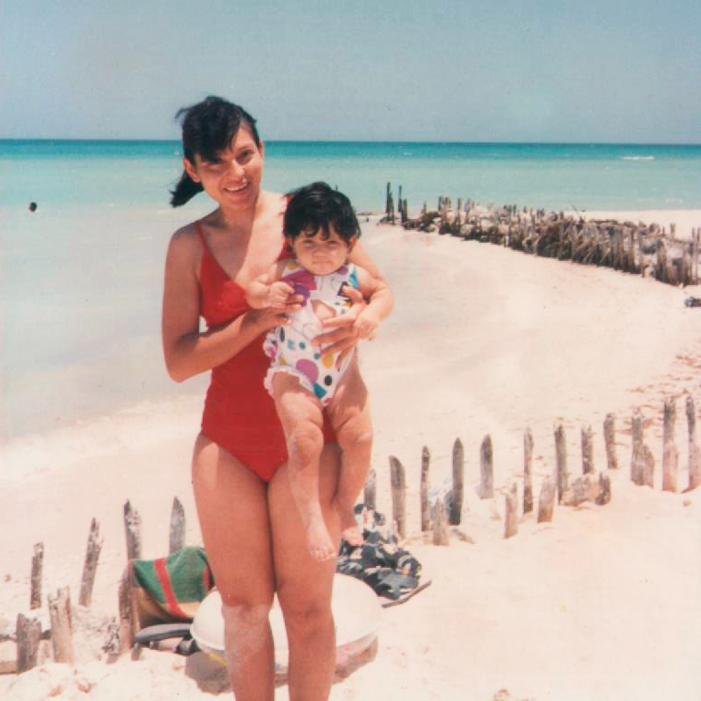 Mamá y yo a lo largo de los años. Primera etapa.