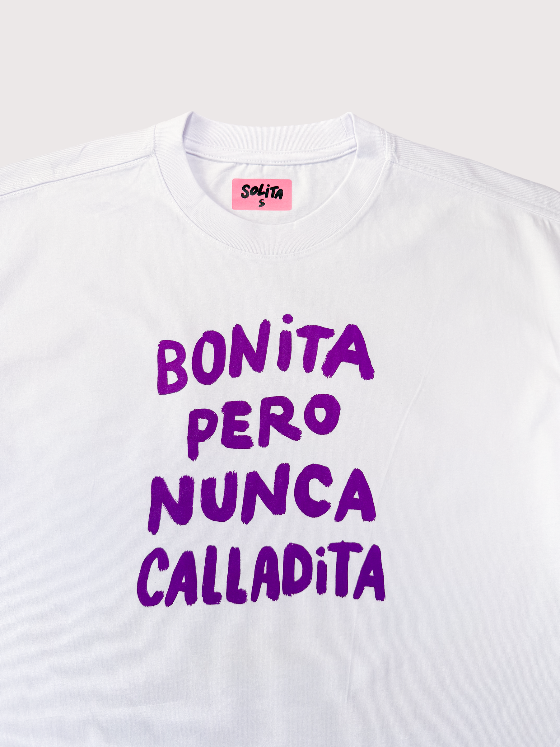 Bonita, Boxy Tee blanca