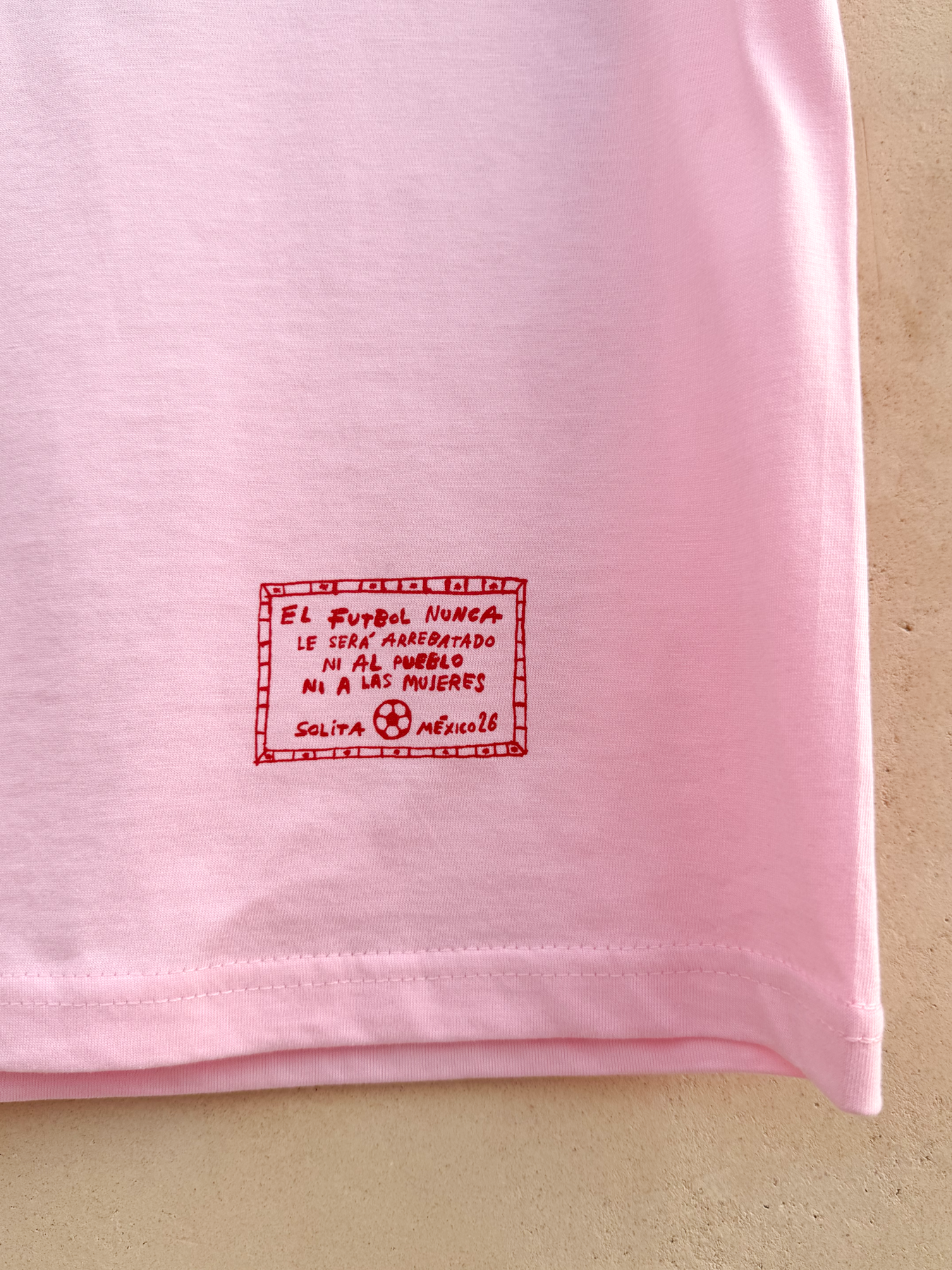 Juega como niña, t shirt rosa