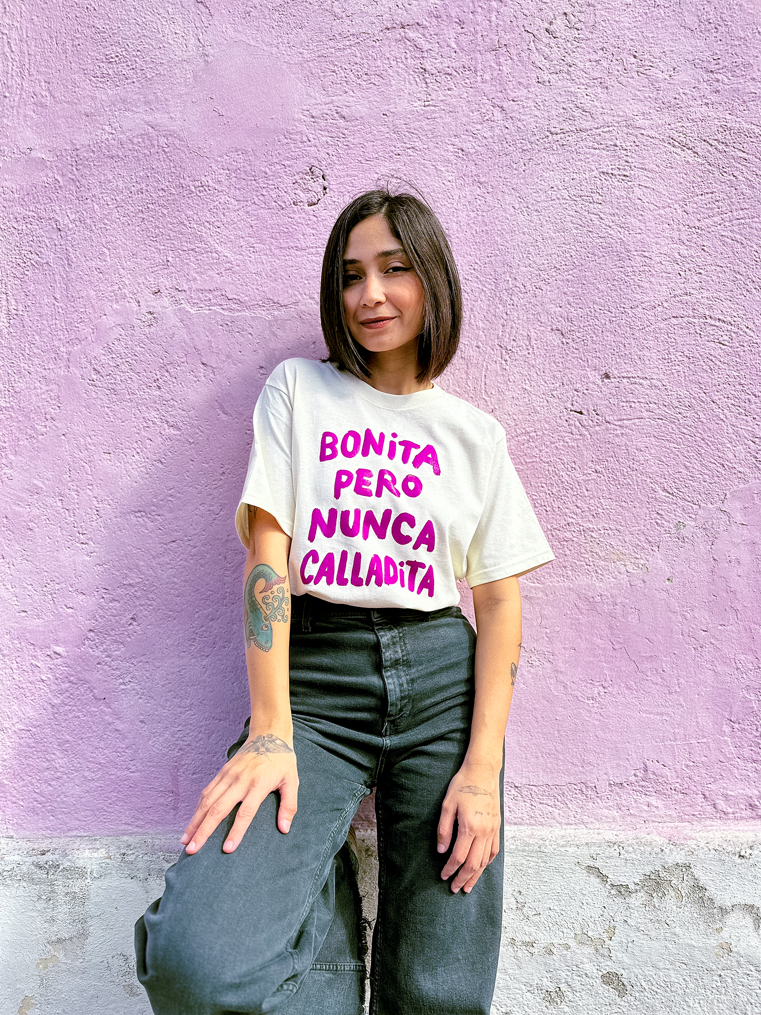 bonita pero nunca calladita t shirt