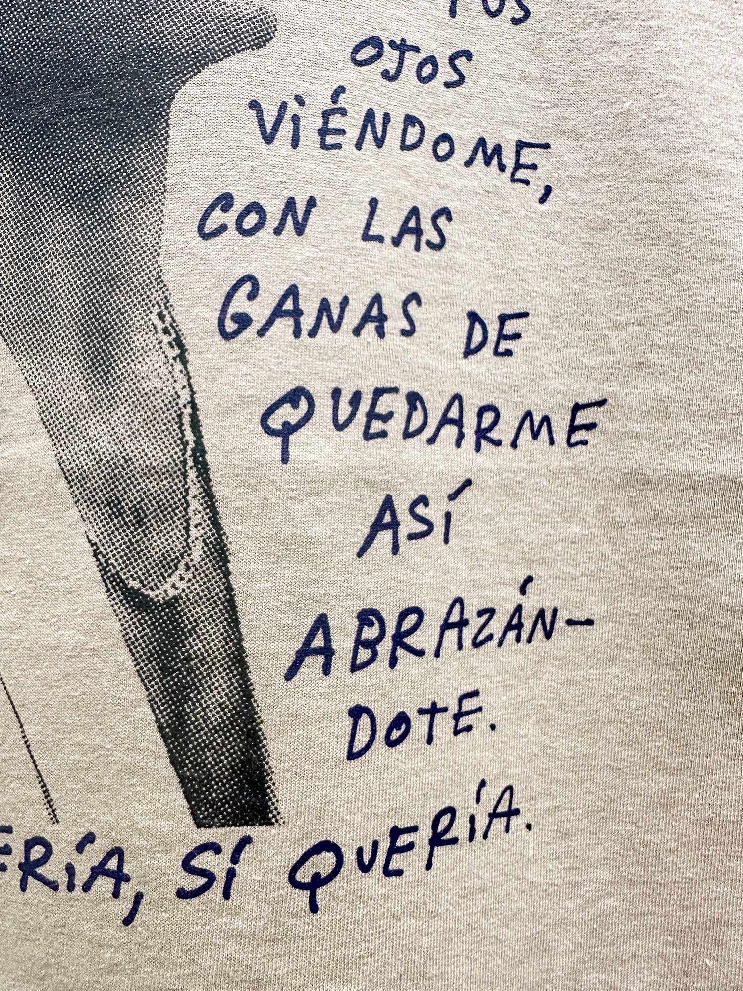 yo quería t shirt beige