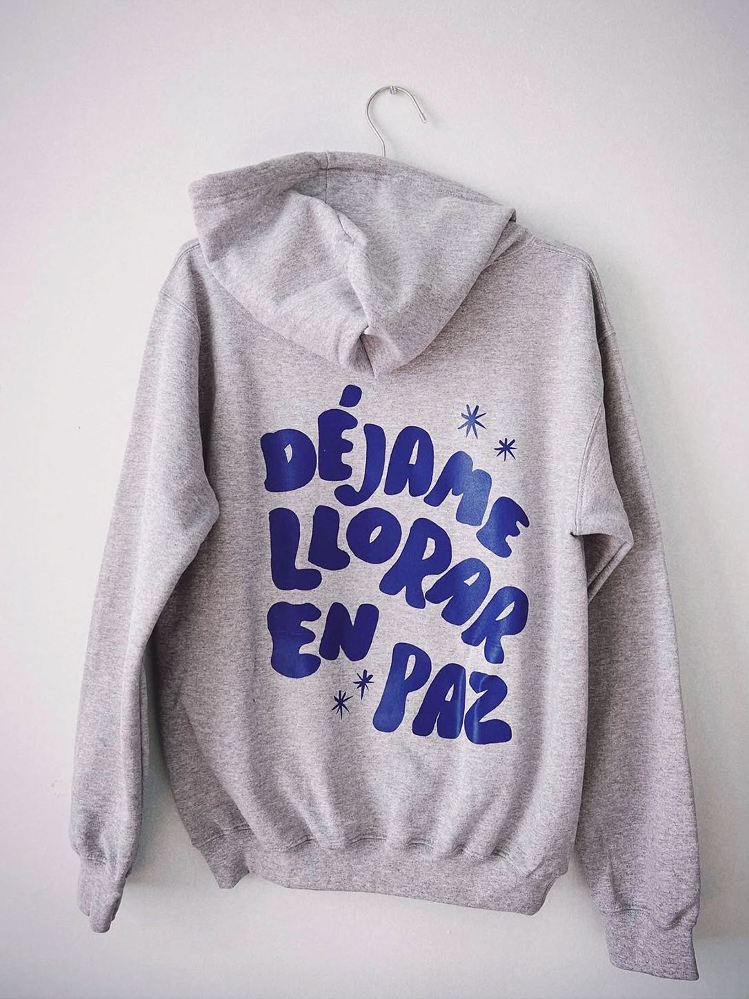 Déjame llorar, Hoodie Gris