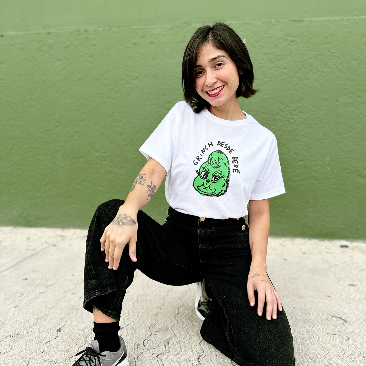 grinch desde bebé t shirt