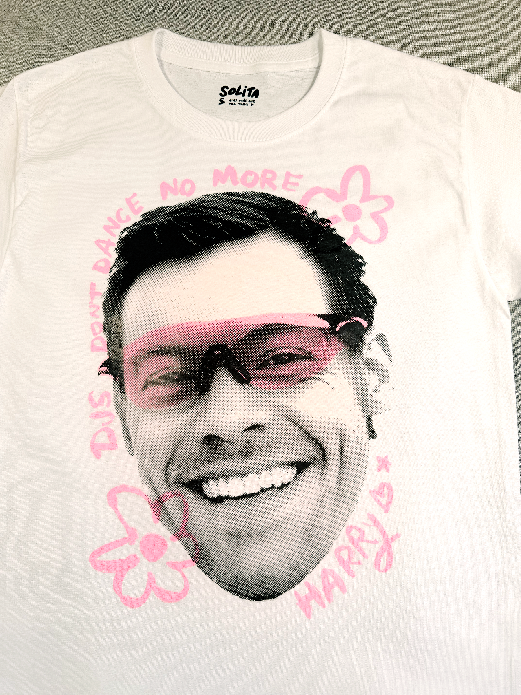 Harry, t shirt blanca