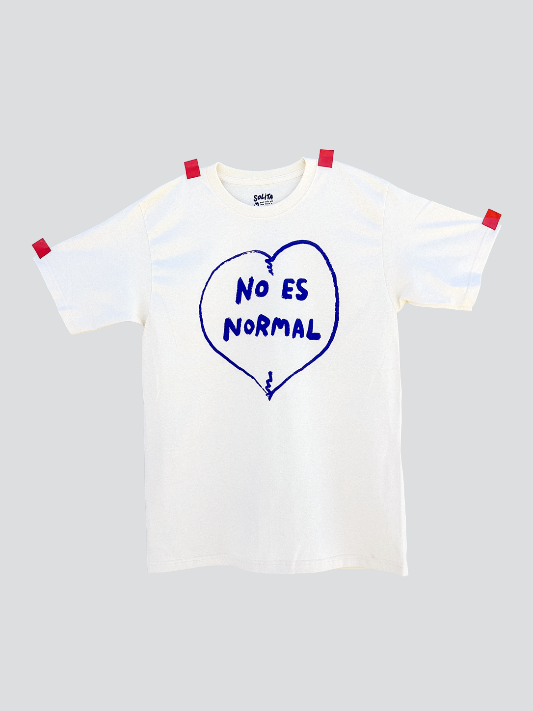 No es normal, T shirt blanca