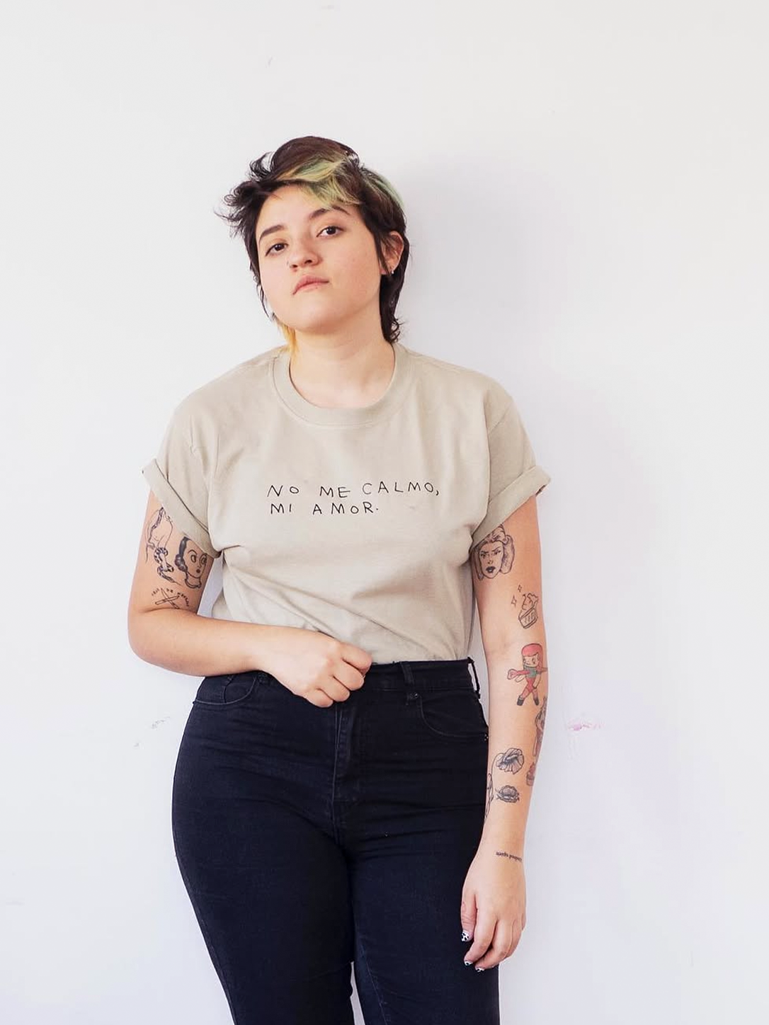 No me calmo, mi amor, T shirt Beige